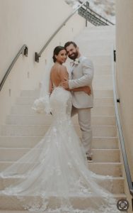 Should You Get a Spray Tan for Your Wedding?